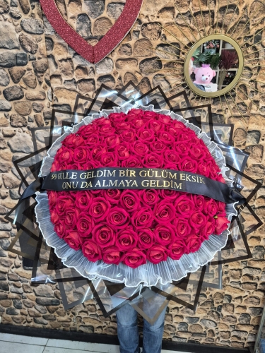 Sonsuz Aşkın İhtişamı 99 Solmayan Gül Buketi
