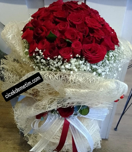 Lüks Tasarım Romantik Gül Aranjmanı